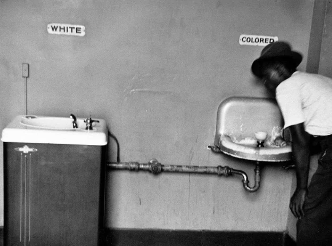 20 Historical Photos of How the World Has Changed Throughout the Decades 